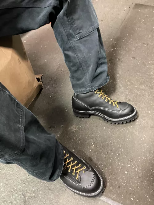 Putting my Wesco Jobmasters through their paces in the shop 🛠🛠 by centurion668