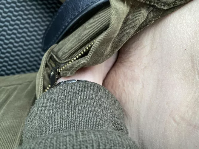 Putting on a show at Davey Down by Ghost5070