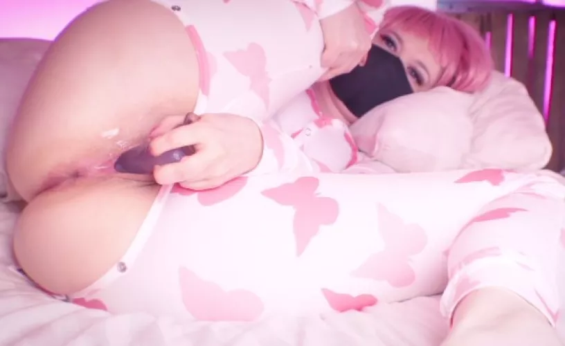 Pyjamas party. Vill du joina? :) by Perv_Couple