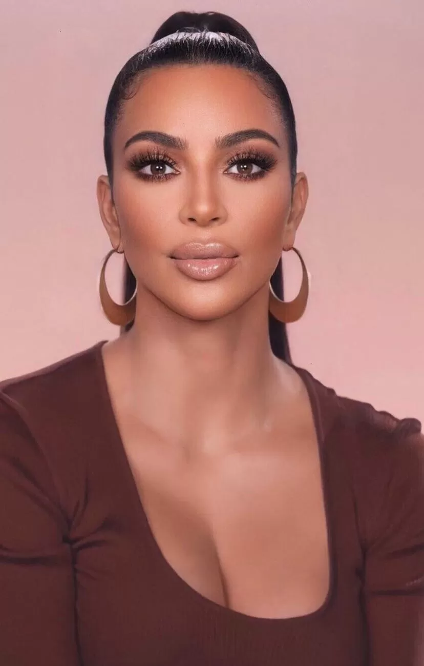 Queen posted by TheOfficialSvengali