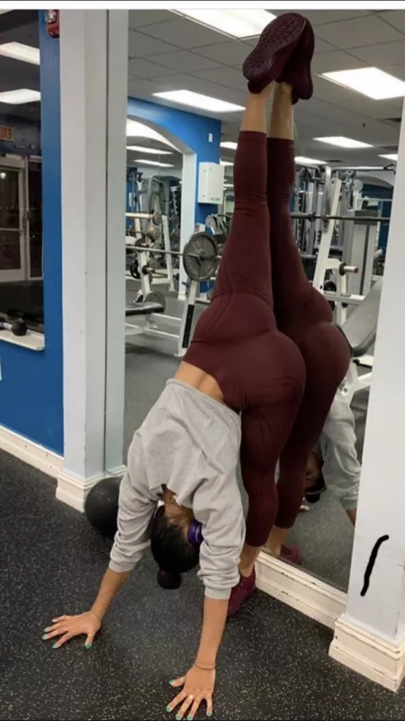 Queen Katya 👑🍑. by mi_zha