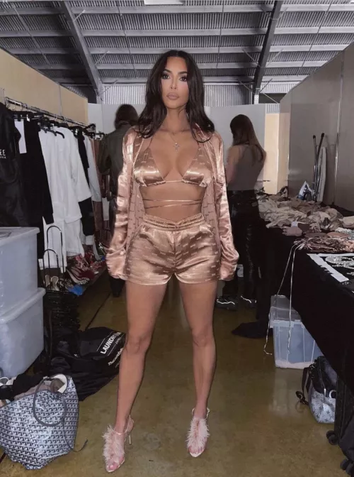 Queen Kim by Curryismyguy