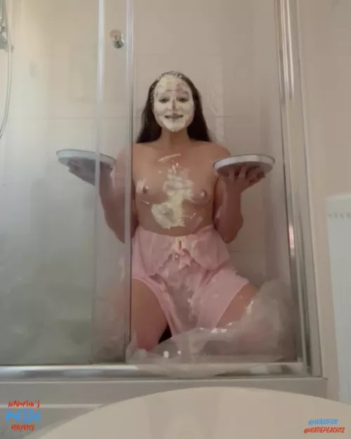 Queen Peach plays Never Have I Ever Pie Edition. We asked you guys for questions for Queen Peach. If she has done it she gets pied wherever you requested. by WAMfun