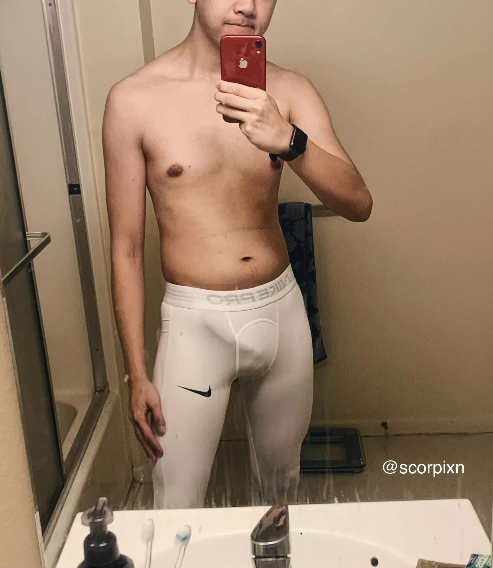 question, what’s the first thing you noticed? posted by scorpixn