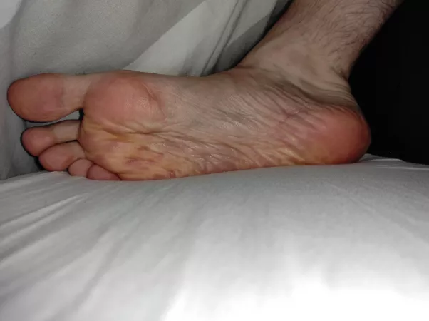 Quick one before going to sleep by TheMoonSwimmer