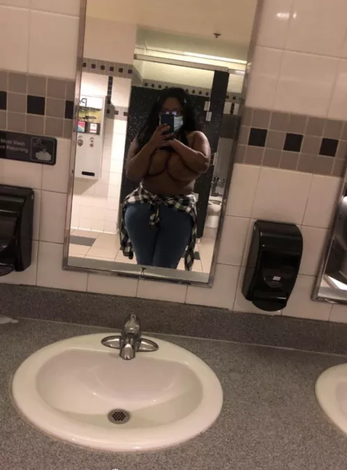 Quick pic from the movie theater by moxxyjade