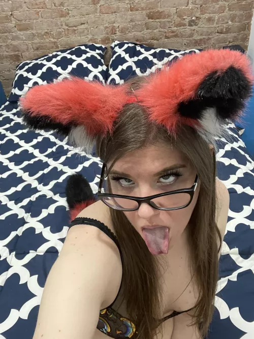 Quick, then back to work! by RuseeRedGamer