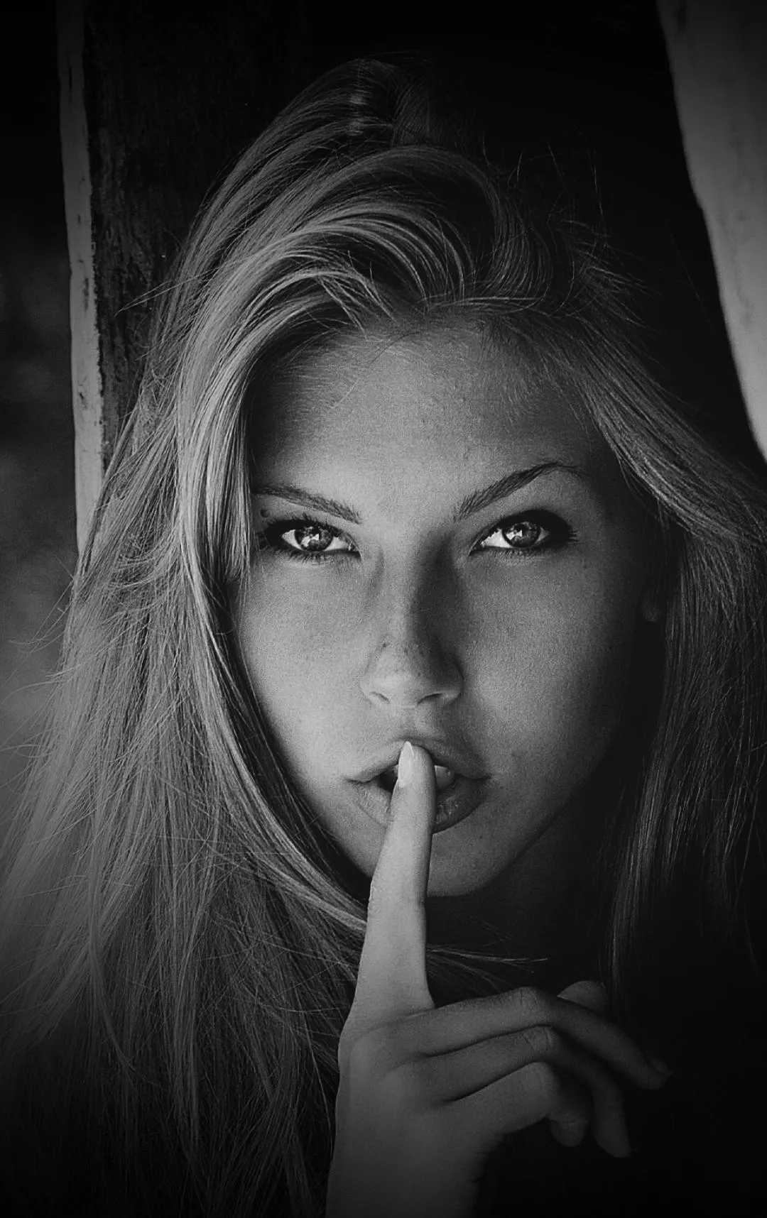 Quiet. posted by TeensSlut