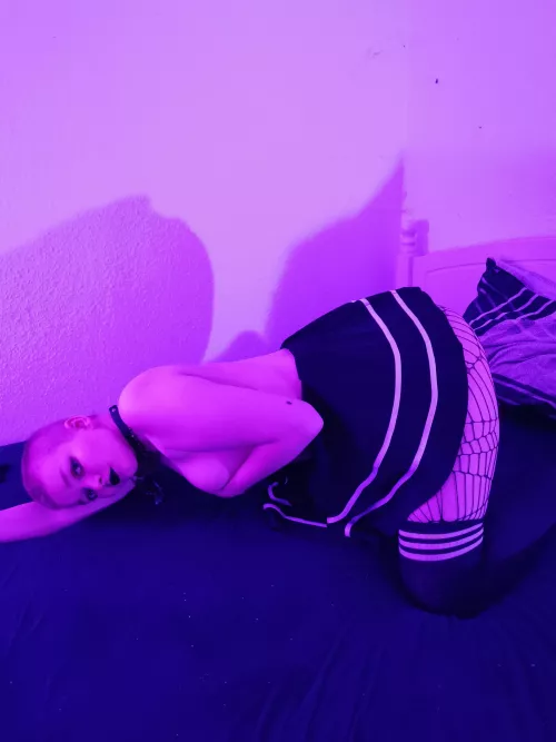 quite a handful…🖤 by Rose-Santamonica