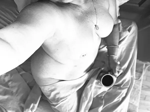 Rainy day Saturday bliss 😍☕️😘 by jely5