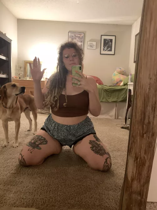 raise your hand if you want mac and cheese and snuggles!!! by stonedbabygirll