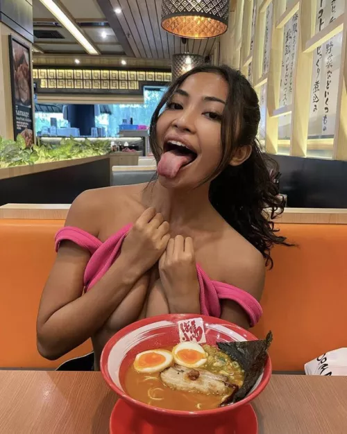 Ramen by firehippo123