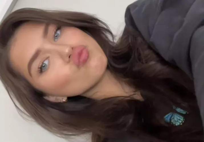 Random girl on tik tok by RKBAN