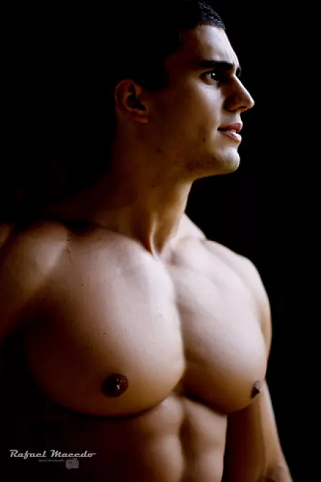 Raphael Silva (Rafael Carrijo) photographed by Rafael Macedo (@RasMacedo) by PecsReddit