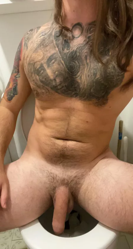 Rare shot of me naked after peeing on the king’s seat by DelusionalJim