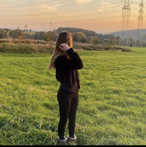 Rate her by Affectionate_Deer801