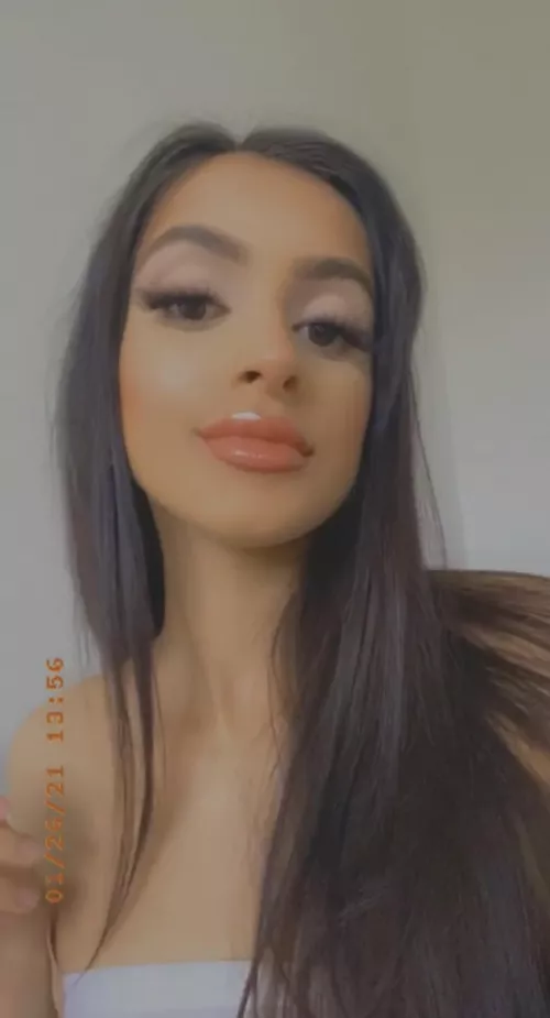 Rate me out of 10 x by Ummyrss