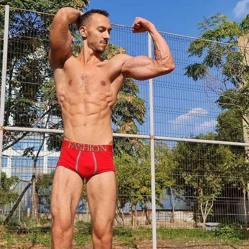 Rate my Body from 1 to 10 by FitManDan1