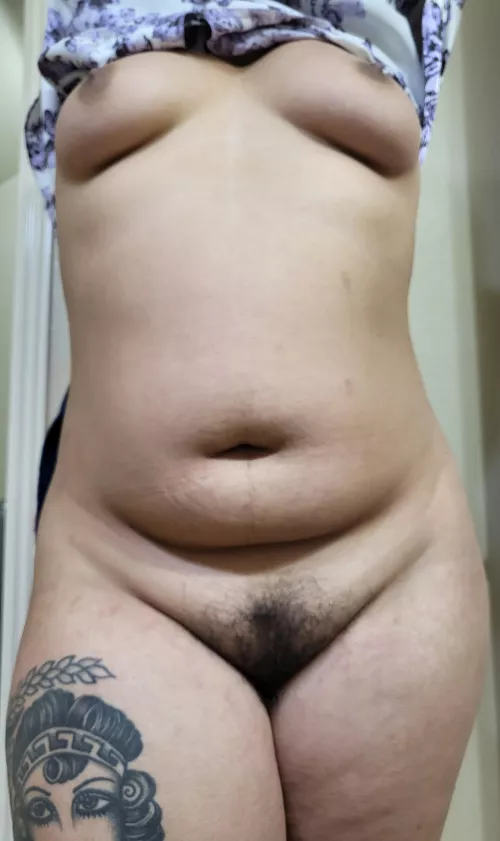 Rate my bush? by Roue-Kix