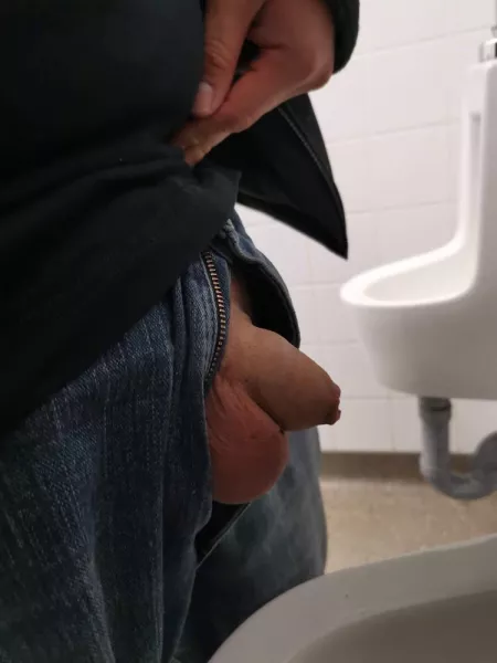 Rate my cock in my favourite pic of myself by flexthestrongcat