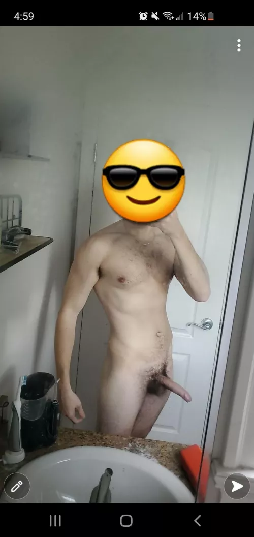 rate my dick 1-10 👇 by guapgod69