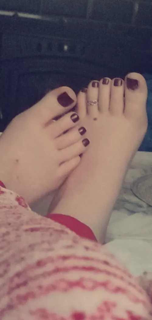 Rate my feet 😜 by Nice_Try7559