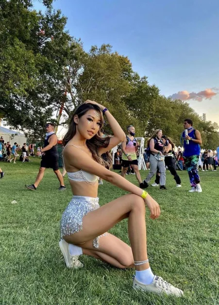 Rave by theowuriwufoa