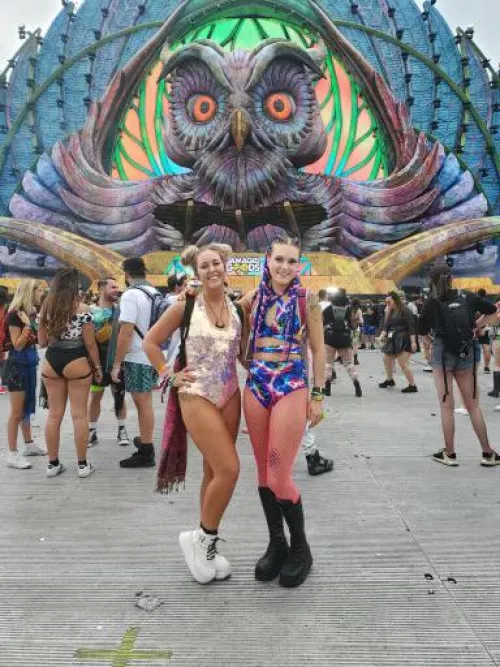 rave babes look better in twos by Myrandaaa69