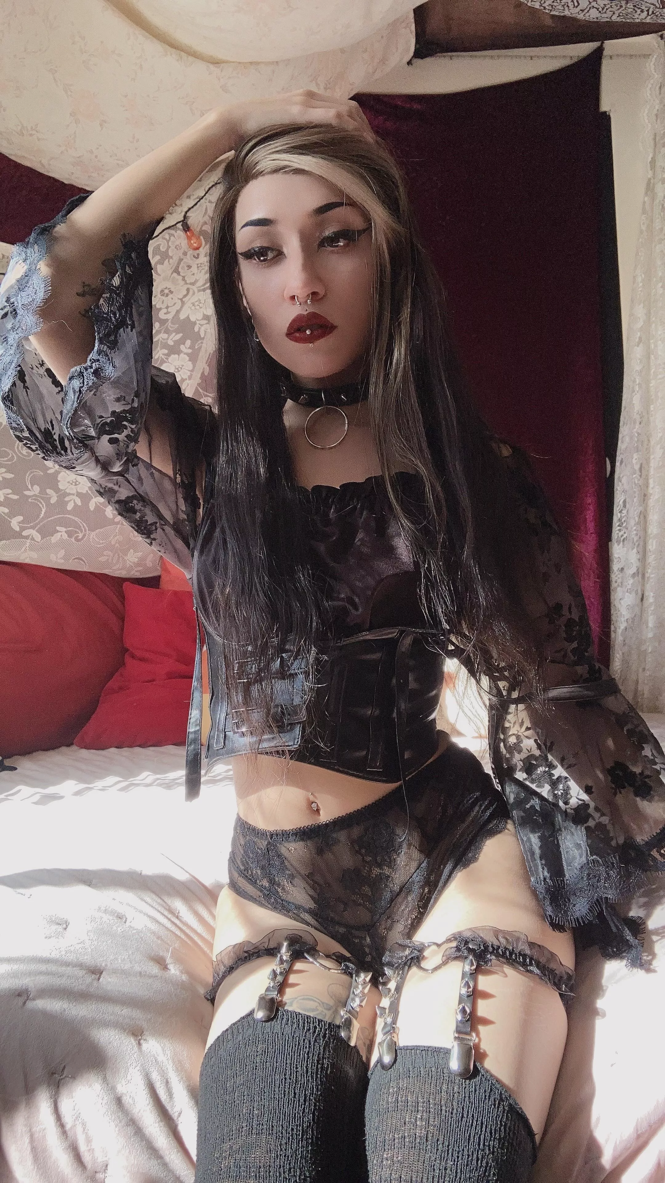 Ravish me 🩸 posted by Soft_Nymph