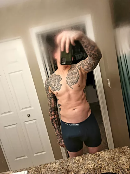 Reading comments makes it grow (35) by chiguy187