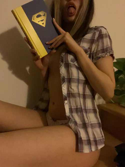 Reading superman makes me horny a[F] today by LittleLeyla