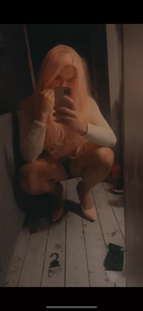 Ready and waiting 💦😈 by United_Helicopter_43