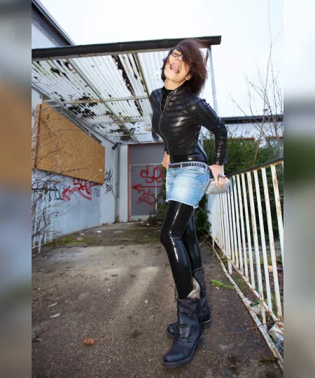 Ready for a Friday night party by lokmjuhbgtfcdesz