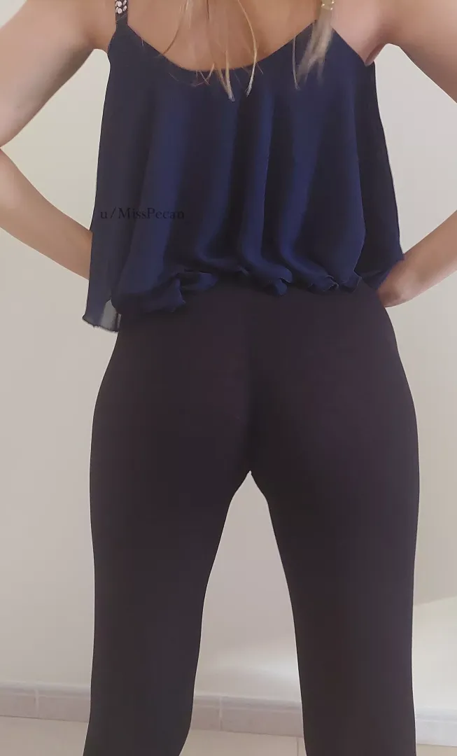 Ready for a lazy Friday 😅 posted by MissPecan