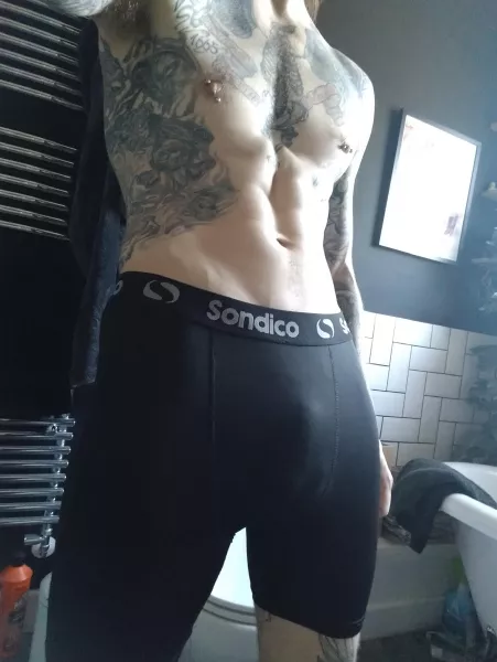 Ready for a Sunday morning run. by J-Cea