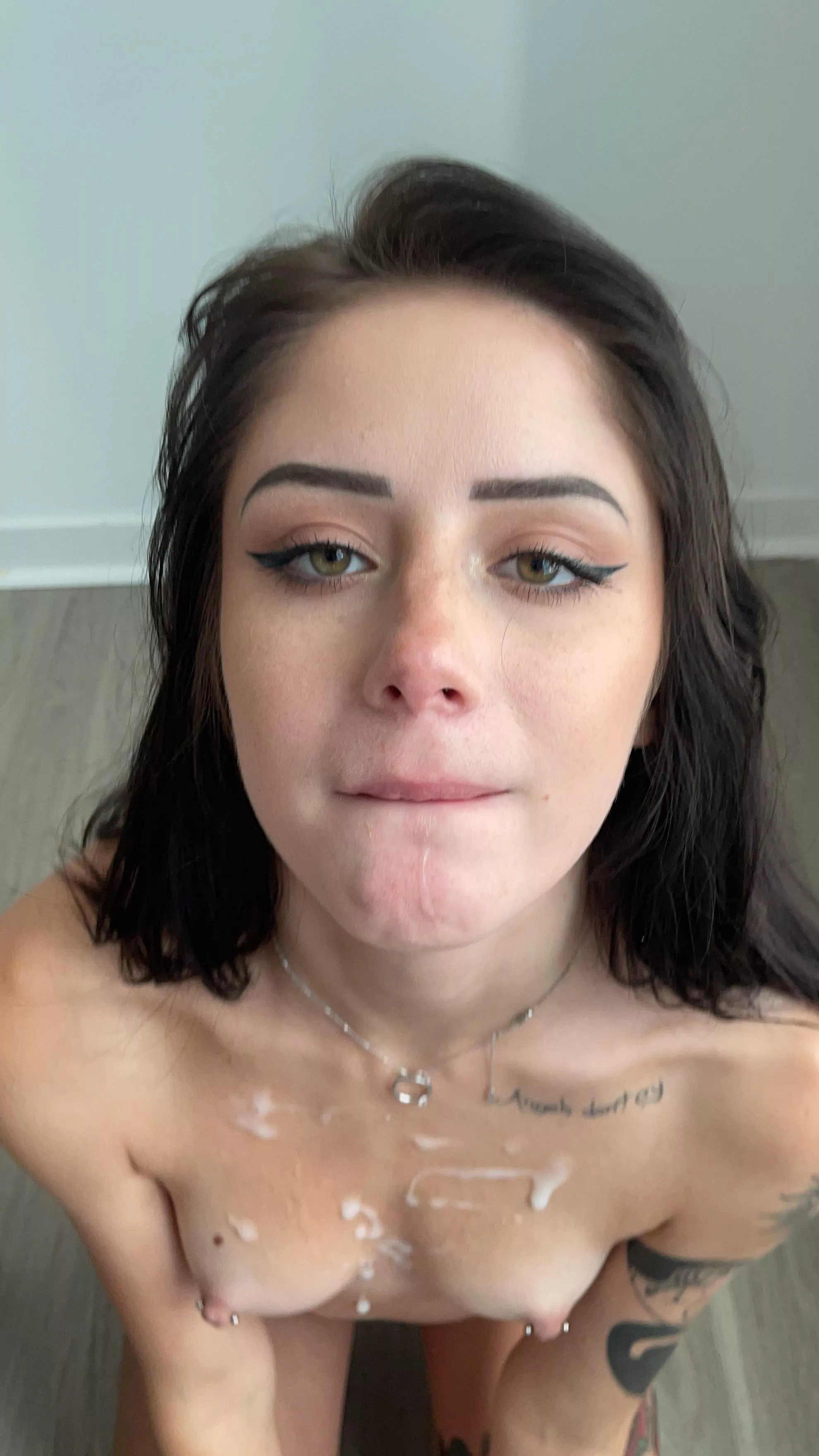 Ready for another load on my face!! posted by neverkbest