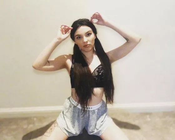 Ready for my closeup 😘 by WillowsinAugust