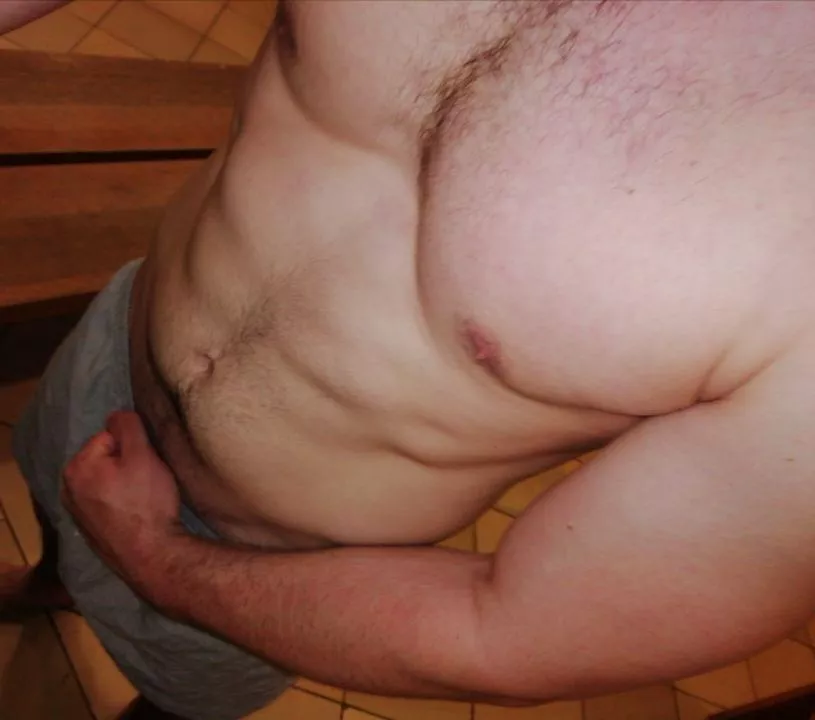 Ready for shower ☺️ posted by bxyzi