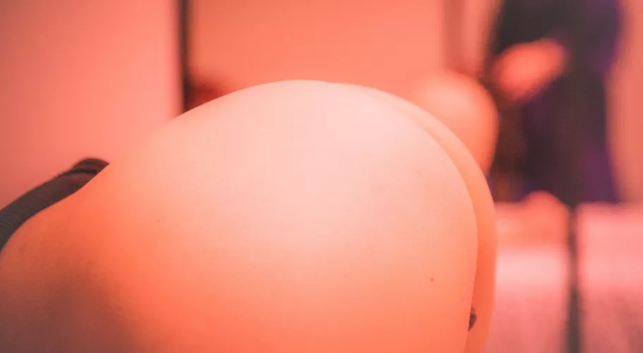 Ready for slapping! by hornyhare699