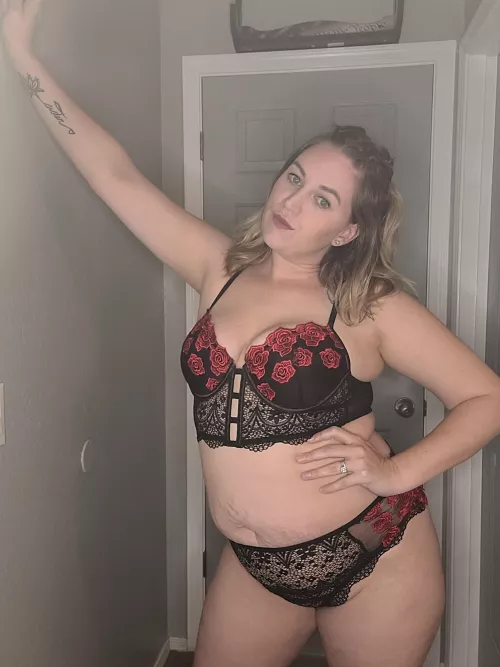 Ready for valentines day. Hope I get fucked hard by Interesting-Win3566