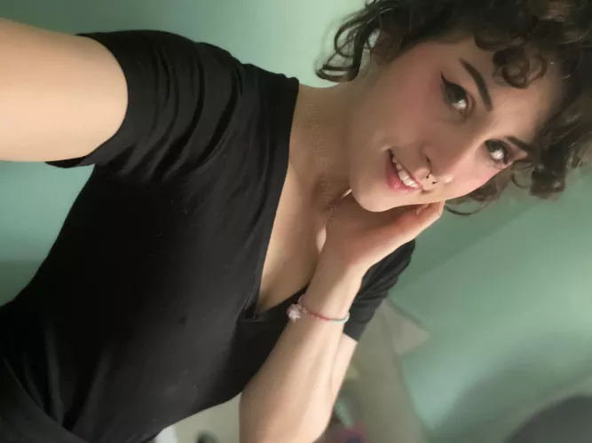 Ready for work 😉 by ashleyymaeve