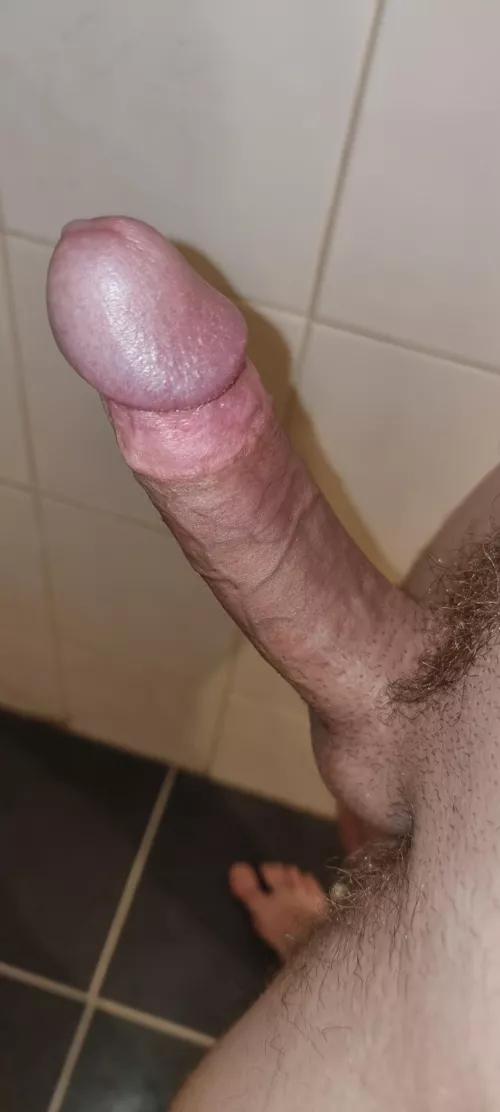 Ready to explode by DirtyWeeHaggis