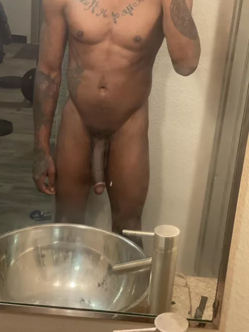 Ready to fuck somebody’s pussy up tonight ‼️🥵 by GSLIMMXX