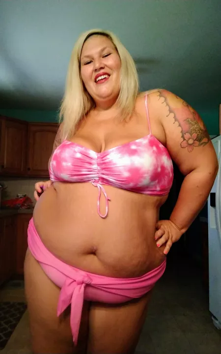 Ready to get my bronze on! by Bubblybabe_88