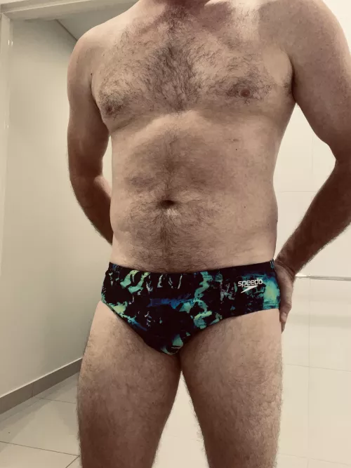 Ready to hit the pool in my new speedo’s 🏊‍♂️ by Mickydub801