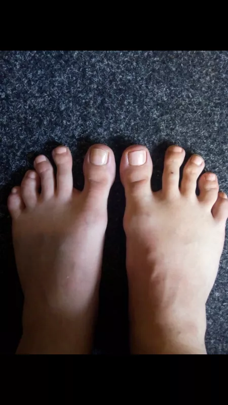 Ready to paint 😛👣❤️💙💚♥️💛💜👣😛 by StrafeKing1991