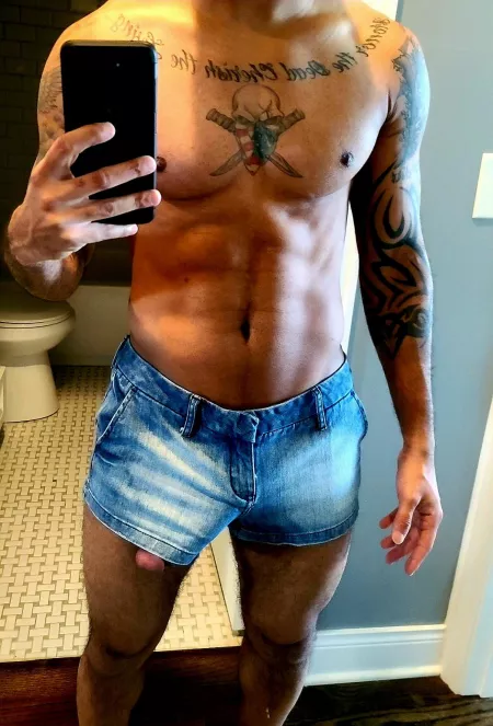 Ready to start the day 😏 by Lier-bag