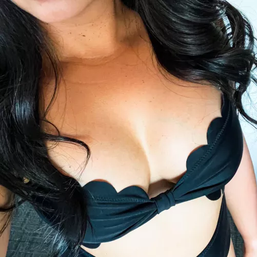 Ready to take a dip 💦💦 by HangLab