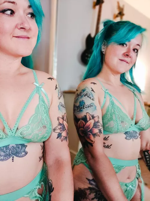 Real me is checking out mirror me 👀 by gothic_popsicle