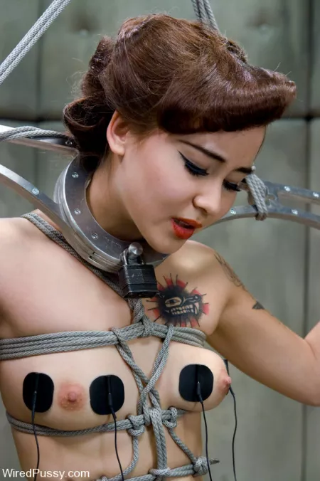 Really cute girl getting shocked by uorq